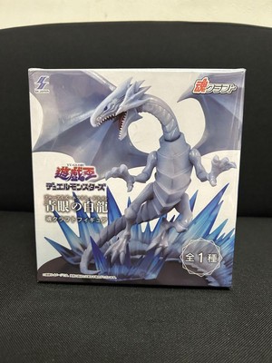 Yu-Gi-Oh Blue Eyes White Dragon Craft Figure New SK Japan-image