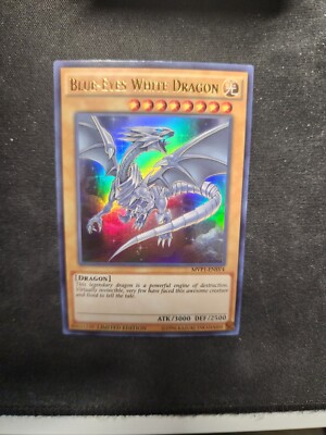 Blue-Eyes White Dragon (UR) - The Dark Side of Dimensions Movie Pack: Secret Edi-image