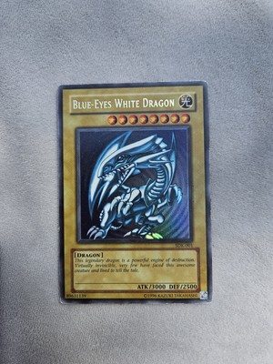 Ultra Rare Blue-Eyes White Dragon SDK-001 Lightly Played/Played-image