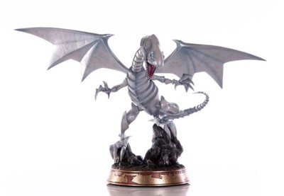 Yu-Gi-Oh! Blue-Eyes White Dragon White Variant 14 Inch Statue-image