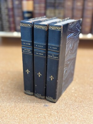 Blue/Black Antique Leather 3 Book Set - Design / Staging / Collecting *Item29*-image