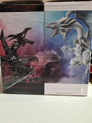 Yu-Gi-Oh! Blue-Eyes White Dragon Red-Eyes Black Dragon Figure Set BANDAI-image