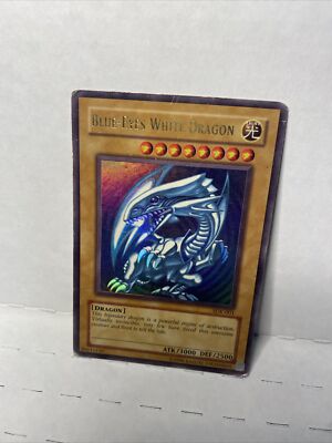 Yu-Gi-Oh Blue-Eyes White Dragon Light Card Rare SDK-001 CGBZ1-B￼ Fair condition-image