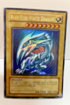 Blue-Eyes White Dragon - SDK-001 - Ultra Rare - Unlimited Edition Yu-Gi-Oh Card-image