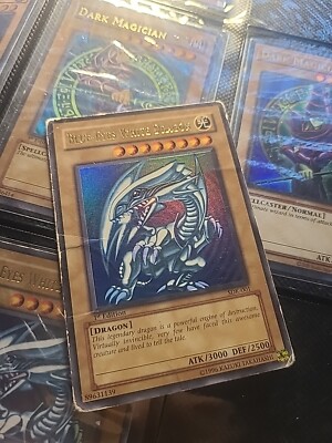 YuGiOh SDK-001 1st Edition Ultra Rare Blue Eyes White Dragon-image