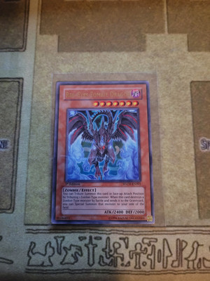 YUGIOH RED-EYES ZOMBIE DRAGON SDZW-EN001 ULTRA 1ST EDITION VLP-image