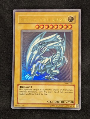 Blue-Eyes White Dragon. SDK-001. Ultra Rare.  Unlimited Edition. Yu-Gi-Oh!-image