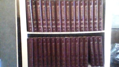 Encyclopedia Britannica 1986 Limited Edition Leather Bound Burgundy Set 15th Edi-image