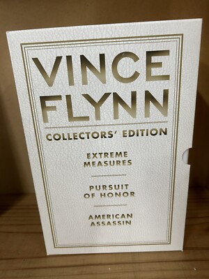 Vince Flynn Collectors Edition #4 Box Set Leather Hardcover Edition 3 Books-image