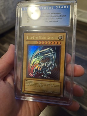 Blue-Eyes White Dragon SDK-001 CGC 5-image