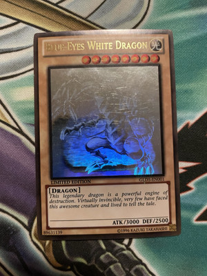Blue-Eyes White Dragon - GLD5-EN001 - Ghost Gold Rare - Limited Edition - VLP-image
