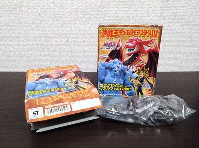 Yu-Gi-Oh Duel Monsters DX Red Eyes Snubbull Eyes Figure Set Rare Collectible-image