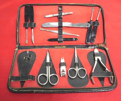 Vintage MENS's Grooming KIT Leather Bound Zipper CASE Black Made in Austria -image