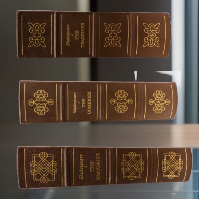 Vtg Shakespeare The Comedies Tragedies and Histories 3 Book Set Leather HB Gold-image