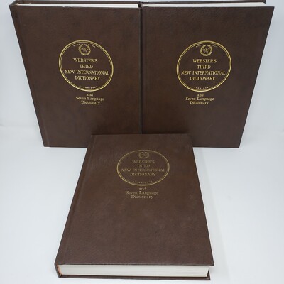 Webster's Third New International Dictionary - 3 Volume Set, 1986, Leatherbound-image