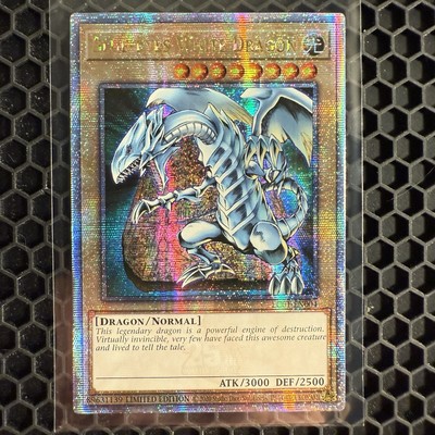 Yugioh 2020 Blue Eyes White Dragon Quarter Century Secret Rare NM-image