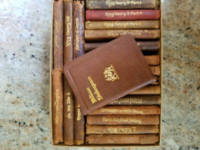 Knickerbocker MINATURE Leather Shakespeare Books - set of 21-image