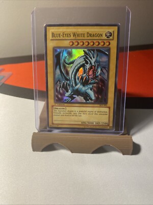 Yu-Gi-Oh - Blue Eyes White Dragon - SKE-001 - 1st EDITION! NM-image