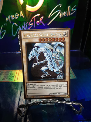 Blue-Eyes White Dragon - PGL2-EN080 - Gold Rare - 1st Edition - NM-image