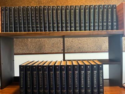 encyclopedia britannica complete set-image
