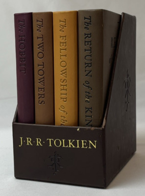 J.R.R. TOLKIEN Deluxe Pocket Boxed Set THE HOBBIT & THE LORD OF THE RINGS-image