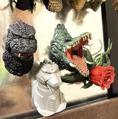 Godzilla Head Magnet Set Biolante Flower Beast Mechagodzilla Plastic Black/Green-image
