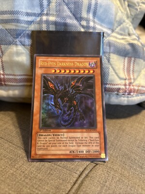 2005 Yu-Gi-Oh! Red Eyes Darkness Dragon 1st Edition SD1-EN001-image
