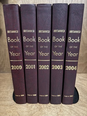 Britannica Book Of The Year Set: 2000-2004, 5 Books, Half Decade of the 2000’s-image