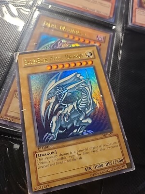 Yu-Gi-Oh! 2002 Blue-Eyes White Dragon SDK-001 1st Edition Ultra Rare -image