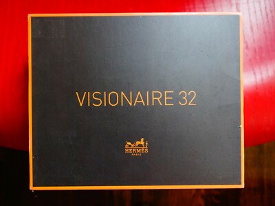 VISIONAIRE #32: 