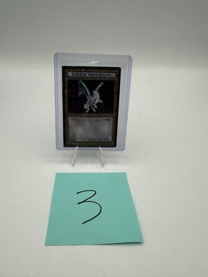 Blue-Eyes White Dragon 1996 B1-01 Dungeon Dice Monsters Yu-Gi-Oh-image