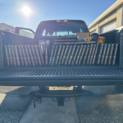 Encyclopedia Britannica Complete Set,  32 Vol,  15th Ed,  1987,   Padded Leather-image