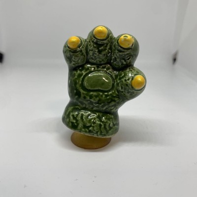Godzilla Hand with Suction Cup Retro Collectible Used no113-image