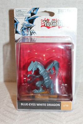 New Sealed Yu-Gi-Oh! TOTAKU Collection Blue-Eyes White Dragon Vinyl Figure #19-image