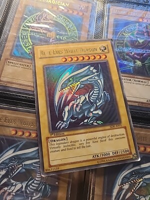 YuGiOh SDK-E001 1st Edition Ultra Rare Blue Eyes White Dragon -image