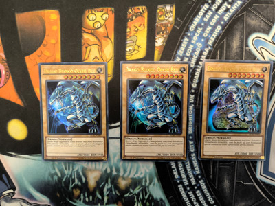 Yu-Gi-Oh 3 X BLUE-EYES WHITE DRAGON LCKC-EN001 ULTRA RARE NEVER USED-image
