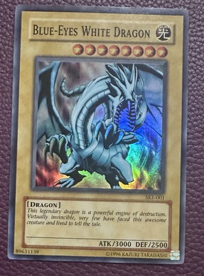 Blue Eyes White Dragon Ultra Rare SDK-001 card, Ist Edition, Yu-Gi-Oh TCG. OG!!!-image
