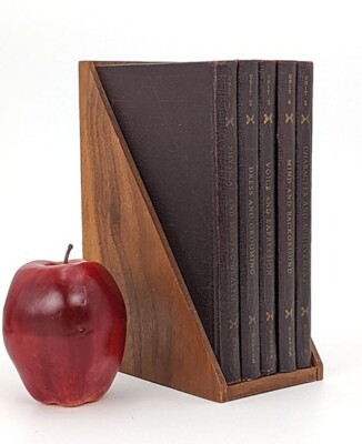 Retro Personality Development Self Help Course - Estelle B Hunter - 1939-image