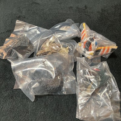 Godzilla vs Kong New Empire F Prize Monster Head Magnet Set Collectible Japan-image