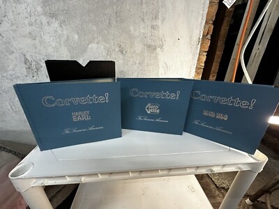 CORVETTE! THE SENSUOUS AMERICAN 1985 Box Set VOLUME 6 1985 Numbers 1-3 Posters-image