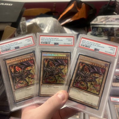 1x PSA 9 MINT Red-Eyes Black Dragon MP24-EN054 1st Ed Prismatic-image