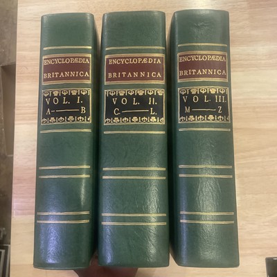 Encyclopedia Britannica 1768-1771 Replica Facsimile Set Green Illustrated-image