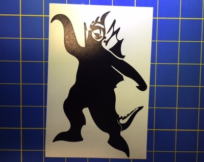 Gigan Silhouette Vinyl Decal - Sticker 3x4 - Any Color - Godzilla-image