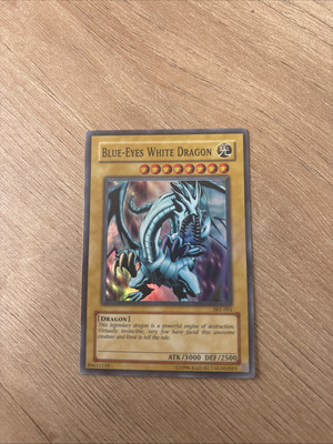 Blue-Eyes White Dragon SKE-001 Starter Deck: Kaiba Evolution 1st Edition Holo-image