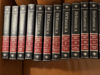 Encyclopedia Britannica 15th Ed. Complete Set (+1985-1991 Annuals) 39 BOOKS-image