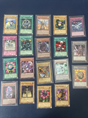 Yu Gi Oh Legend Of Blue Eyes White Dragon 19 Card Lot, 8 Holographic -image