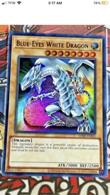 Blue-Eyes White Dragon Holographic **RARE** Yugioh!-image