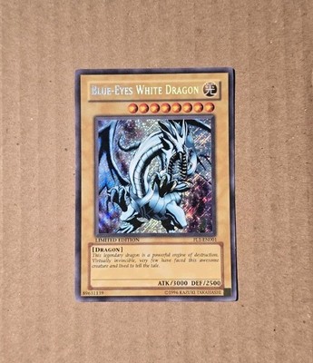 Yugioh Blue-Eyes White Dragon FL1-EN001 Secret Rare LP-image