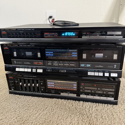 Fisher CA-283 Stereo Amplifier Tuner FM-270A Cassette Deck CR-W74H With REMOTE-image