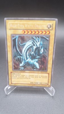 YUGIOH BLUE-EYES WHITE DRAGON SECRET RARE  FL1-EN001 Creased-image
